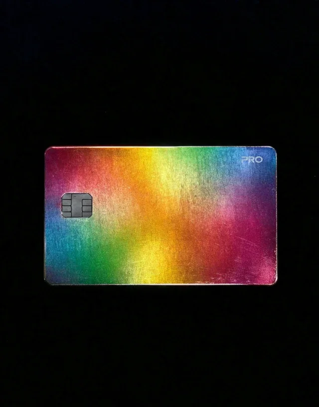 Borderless Banking PRO metal card, Iridescent finish