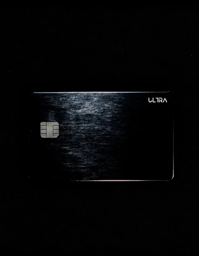 Borderless Banking ULTRA metal card, Brushed finish